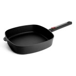WOLL nelinurkne alumiiniumvalu pann „Diamond QXR eco Logic Induction", 28 x 28 cm  | 1