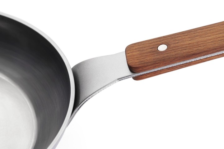 WOLL poolsügav rauast pann "Carbon steel" Ø 24 cm | 6