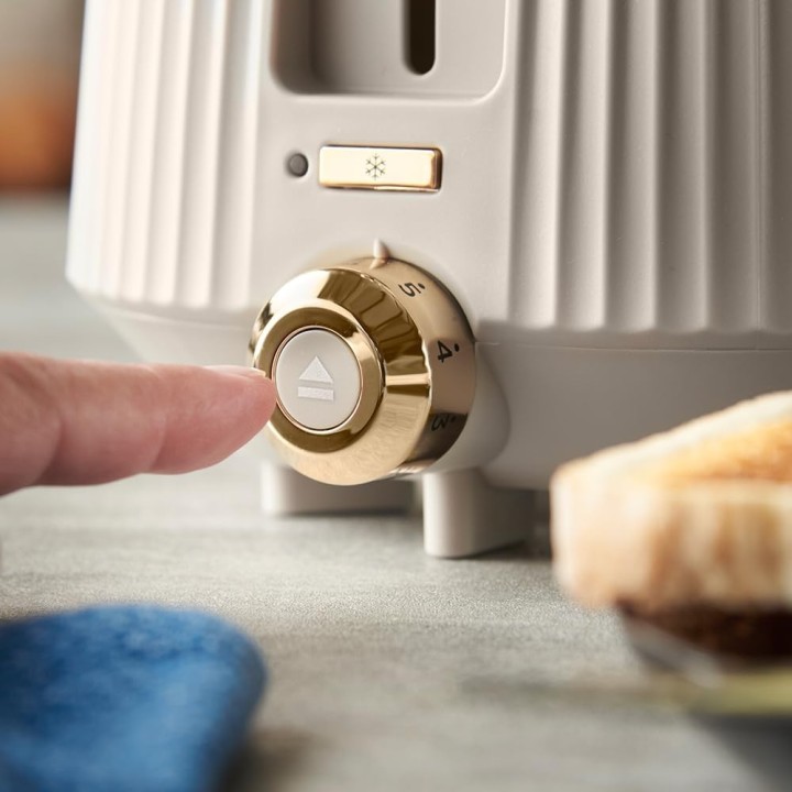 "Russell Hobbs" röster  "Bronte Stone", 26761-56 | 6