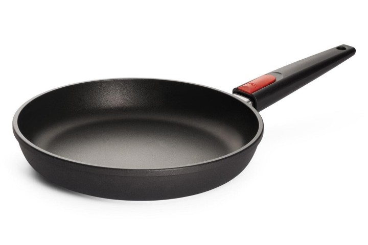 Alumiiniumvalu pann WOLL "nowo Titanium" Ø 26 cm | 1