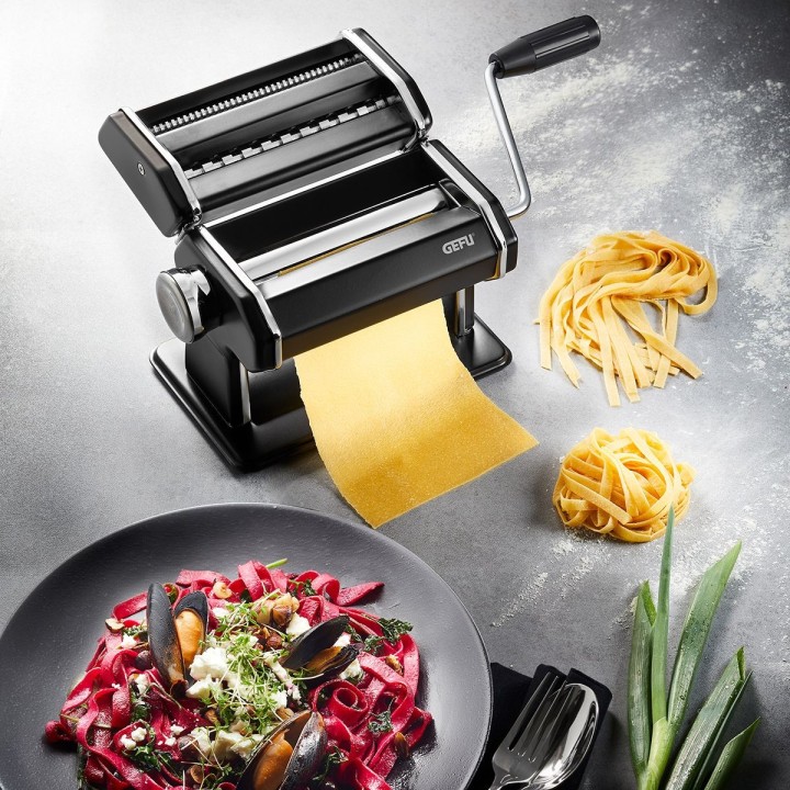 GEFU pastamasin "Pasta Perfetta black matte"  | 2